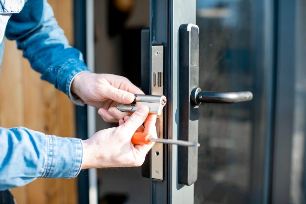 Emergency Lockout Service in Pawtucket, RI, (401) 680-9360 Emergency Lockout Service in Pawtucket, Rhode Island (3908)